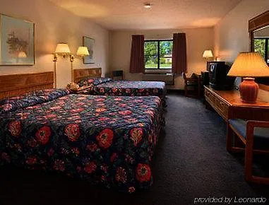 Super 8 By Wyndham