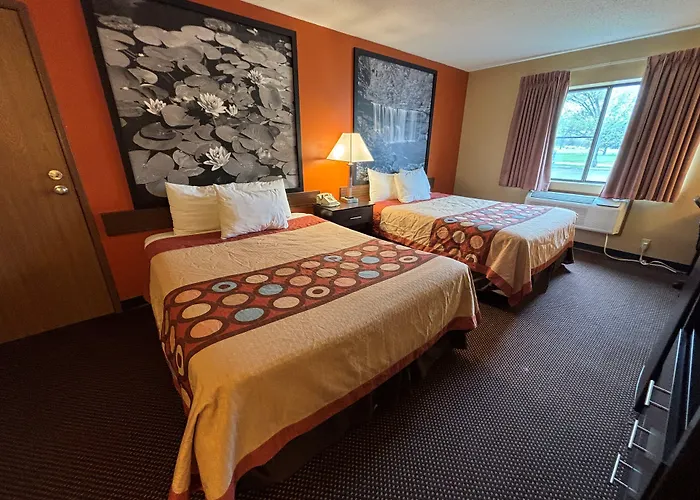 Super 8 By Wyndham