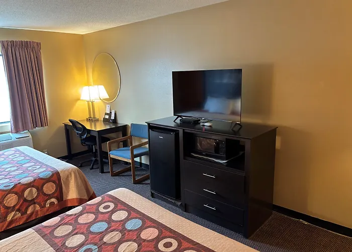 Super 8 By Wyndham